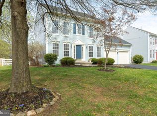 17323 Bighorn Ct, Round Hill, VA