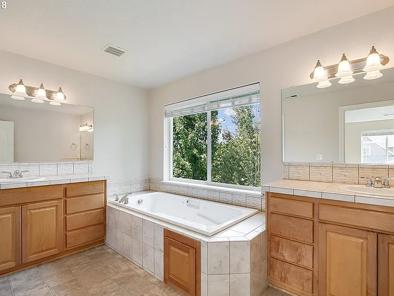 14974 Emerson Ct — Photo 27