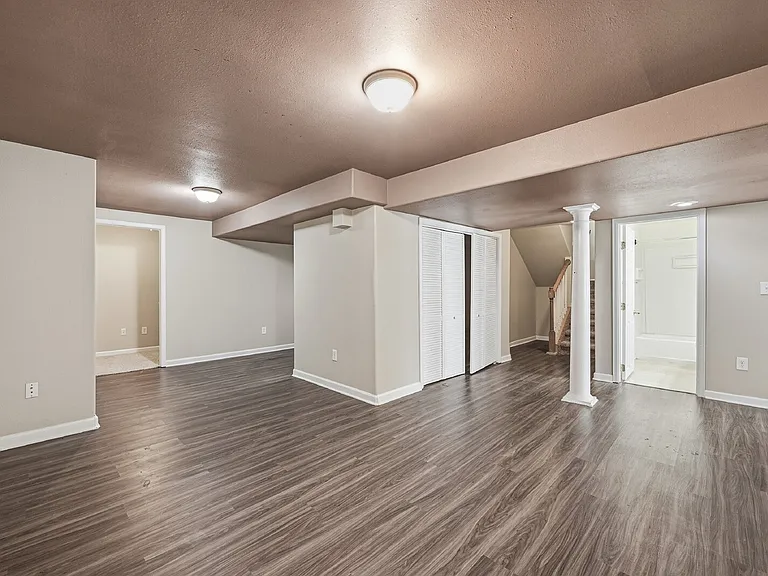 7338 Allens Park Dr — Photo 34