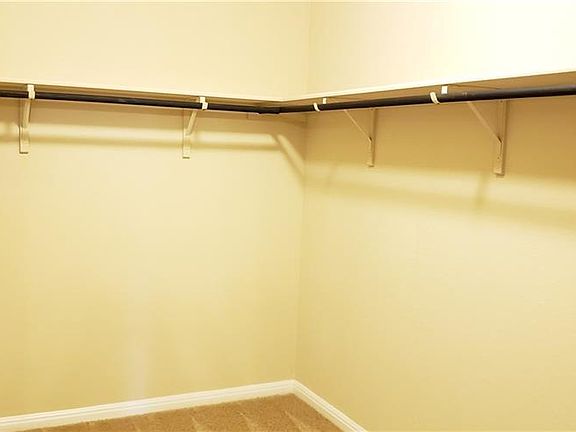 2nd image of 16405 Pienza Dr