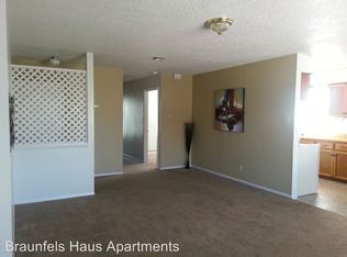 1012 Mission Dr, New Braunfels, TX 78130