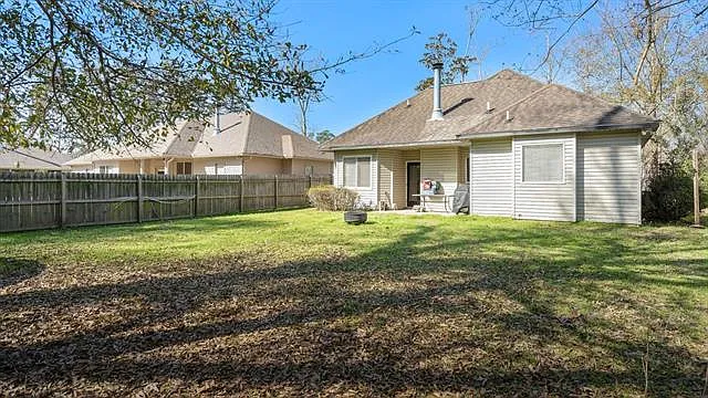 1555 Marigny Ave — Photo 15