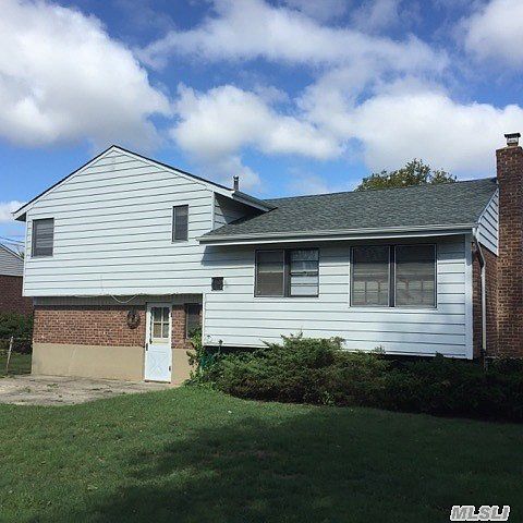 2nd image of 47 Kingston Ave