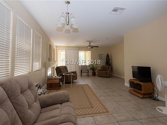 4th image of 9013 Picket Fence Ave