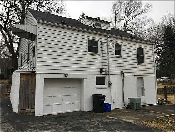 3rd image of 2916 W 45th Ave