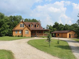 1064 Sandusky Rd, Albany, OH 45710