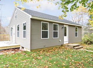 60 Queen St, North Kingstown, RI 02852