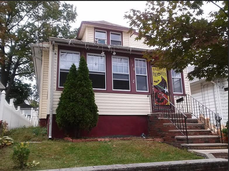2nd image of 314 Madison Ave