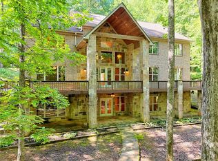 876 Whitetail Trl, Clayton, GA 30525