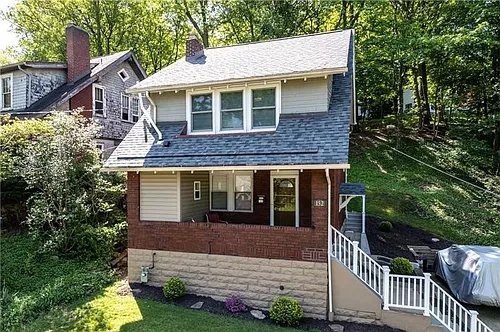 152 Oakview Ave Photo 1