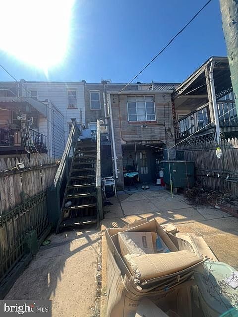 2nd image of 1941 Griffis Ave