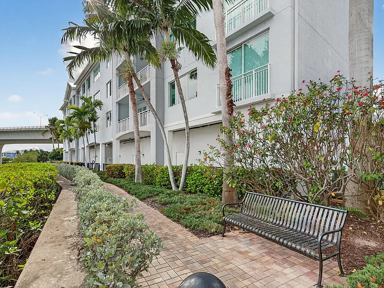 675 NW Flagler Ave #202 — Photo 30