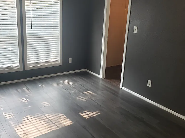 12358 S Westminster Rd — Photo 6
