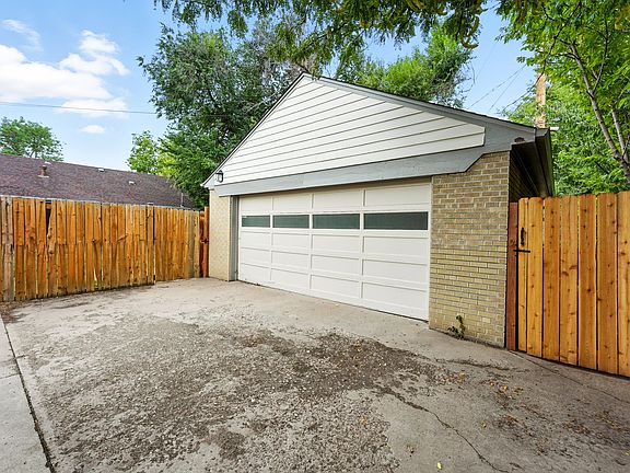 4th image of 7025 E 6th Avenue Pkwy