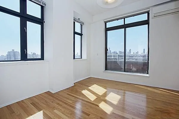 Rented by Keller Williams NYC | media 19