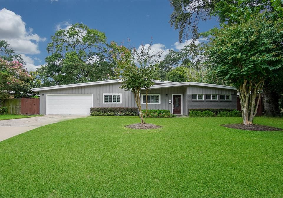 1st image of 10158 Brinwood Dr