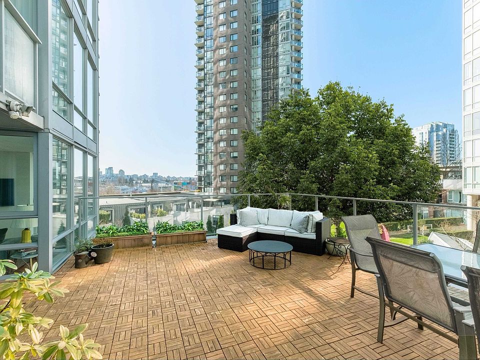 1st image of 1495 Richards St #501