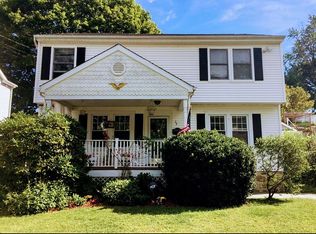 37 Midland Ave, Stamford, CT 06906