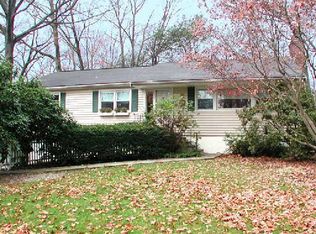 32 Vanderbilt Ave, Norwalk, CT 06854