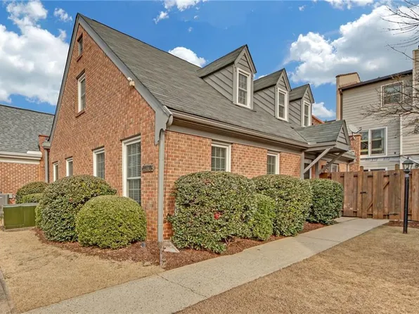 218 Forkner Dr APT D, Decatur, GA 30030