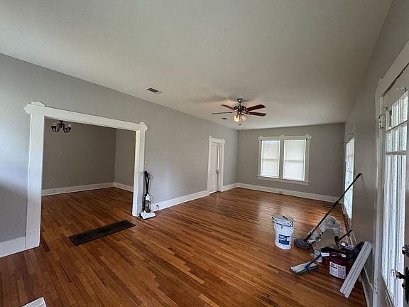 5th image of 422 Atkins Ave