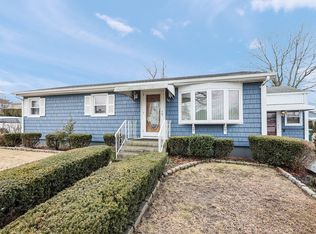 261 Adelaide St, Fall River, MA 02721