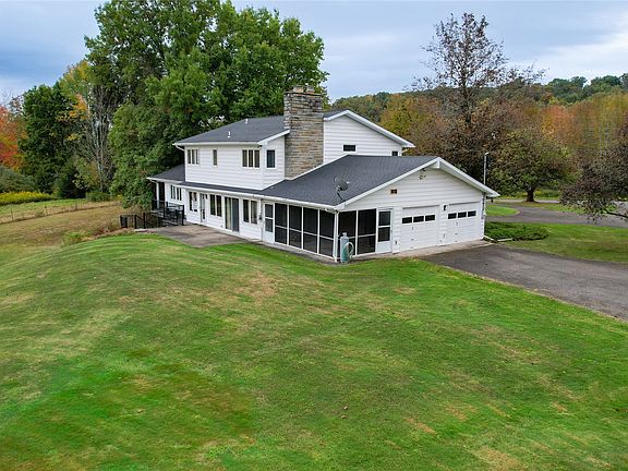 5th image of 67 W Hill Rd