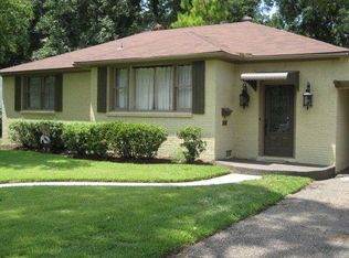1823 Vicklan St, Vicksburg, MS 39180