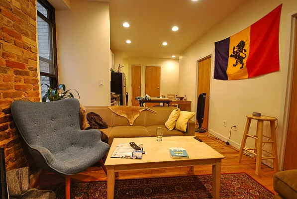 Rented by Vanderborgh Realty  | media 22