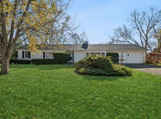 532 Shabbona Trl, Batavia, IL 60510