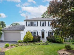 2607 Puritan Ct, Herndon, VA 20171