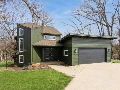 2702 Indian Hill Rd, Cedar Rapids, IA, 52403