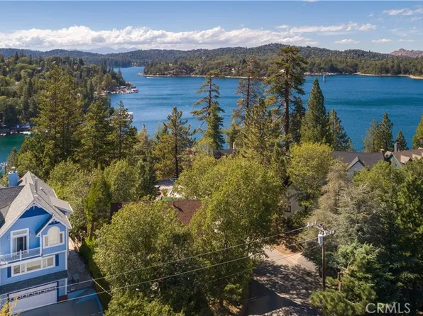 506 Emerald Dr, Lake Arrowhead, CA 92352