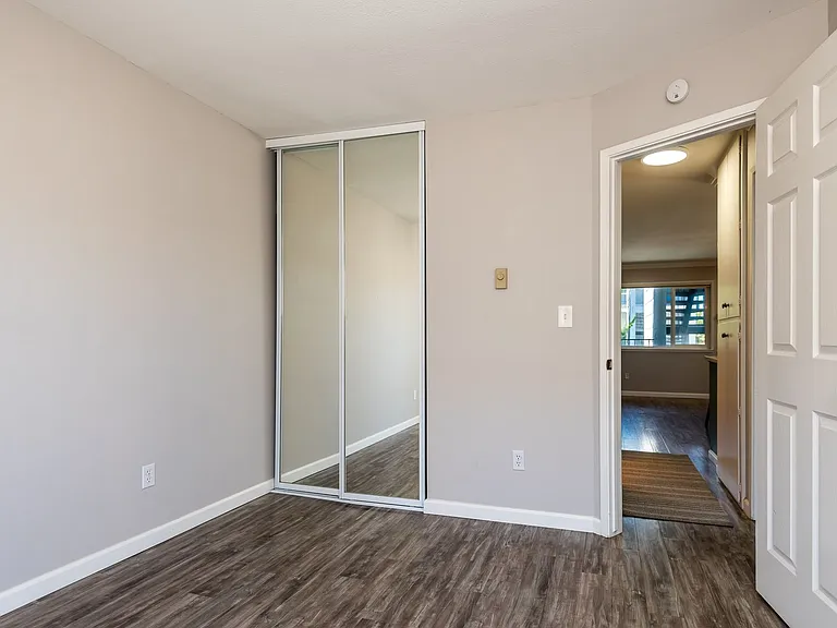 815 Balboa Ave #201 — Photo 10
