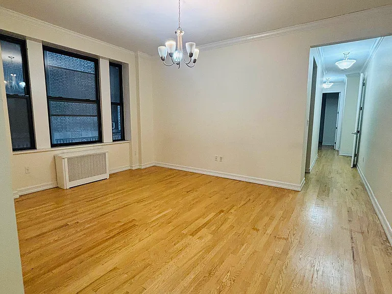 162 W 54th St #5B — Photo 4