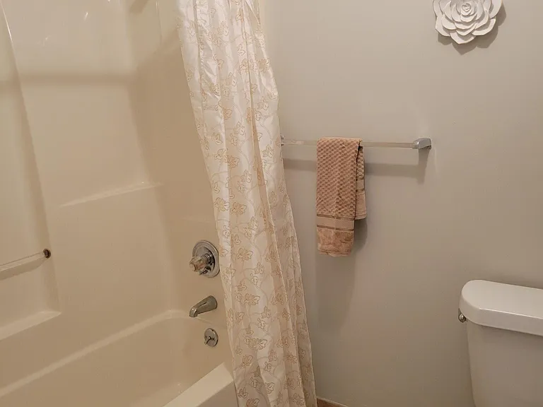 1230 Calla Cir — Photo 10