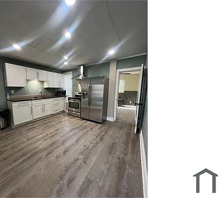 5026 Glenloch St — Photo 2