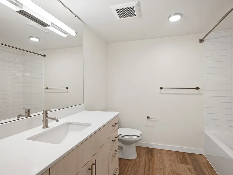Portal Apartments — Photo 42