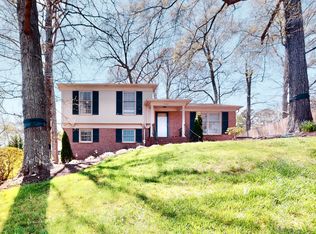 3032 Archdale Dr, Charlotte, NC 28210