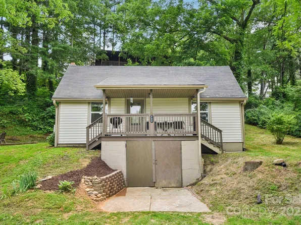 723 Richland Creek Rd, Clyde, NC 28721