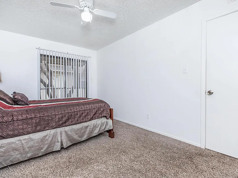 Rock Brook Apartments — Photo 36