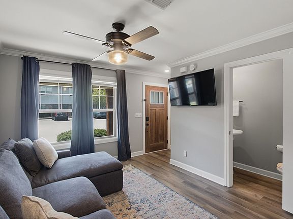 5th image of 2506 E Main St Unit E2