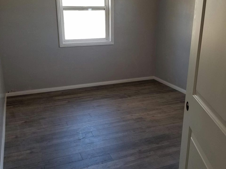 2nd image of 557 Roberds Ave