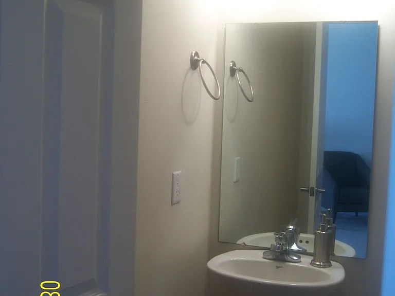 117 Clancey St — Photo 19