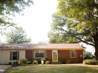 208 Manley Rd, Alamo, TN 38001