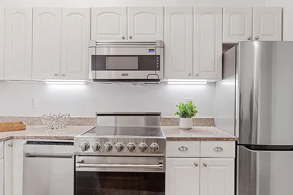 Sold by Corcoran | media 2