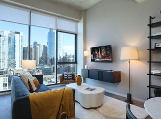 900 W Washington Blvd #1213, Chicago, IL 60607
