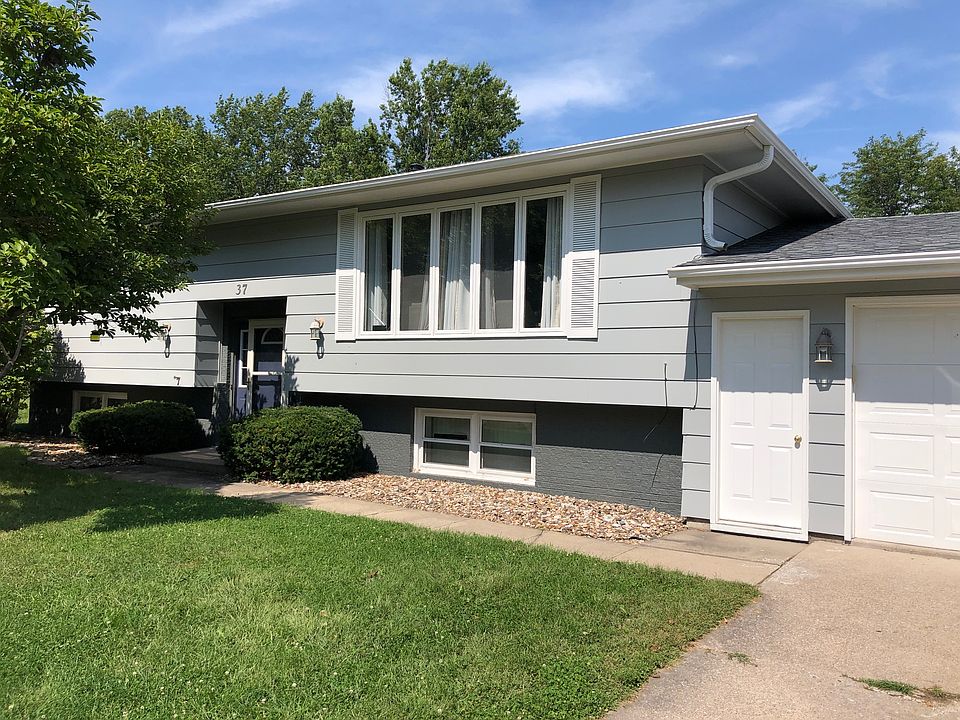 1st image of 37 Schwartz Dr