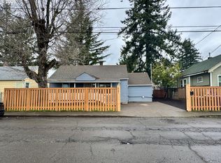 8241 SE Raymond Ct, Portland, OR 97266