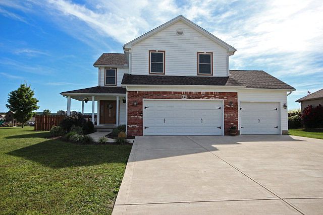 1st image of 837 Golfview Dr